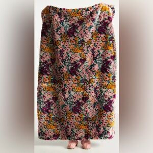 Anthropologie 50" x 70" Floral Faux Fur Throw